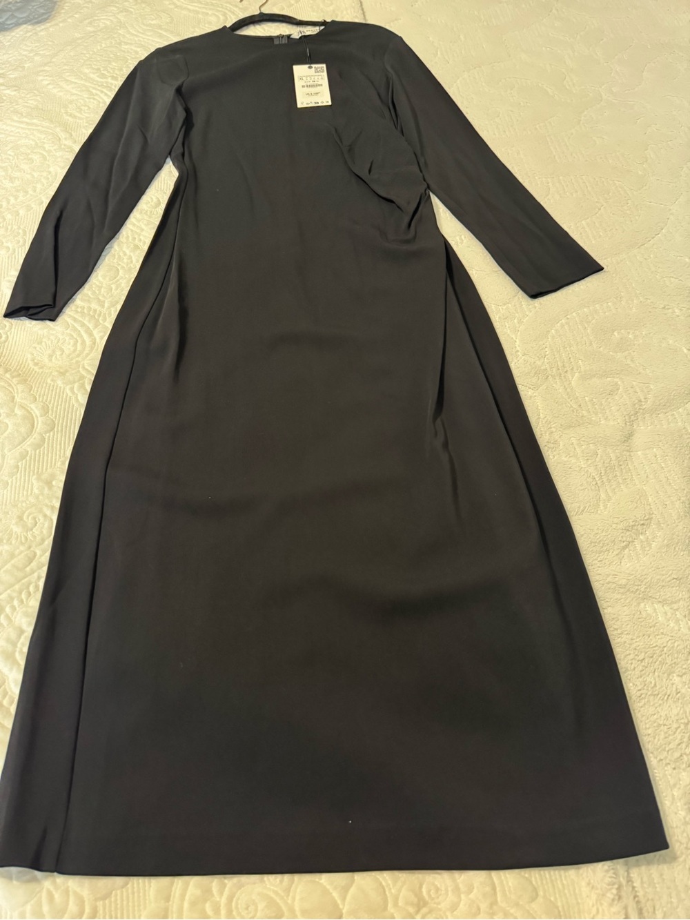 Zara Black Long-Sleeve Midi Dress